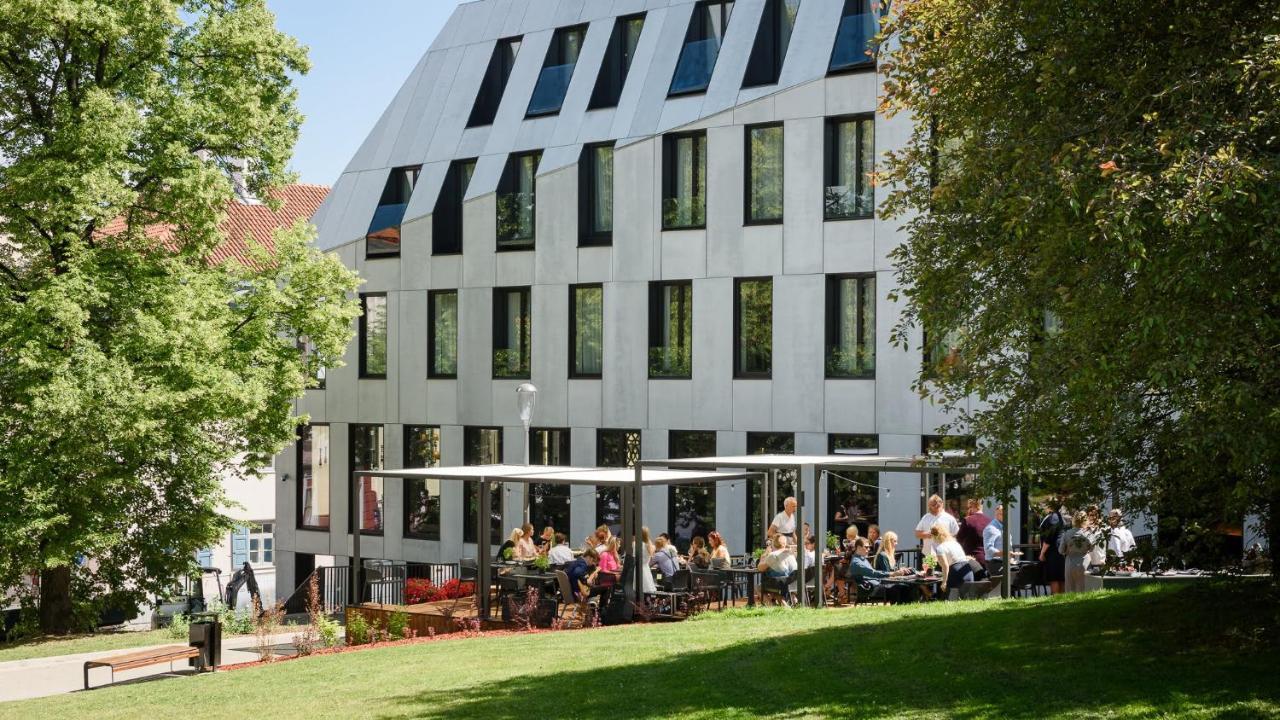 Lydia Hotel Tartu Buitenkant foto
