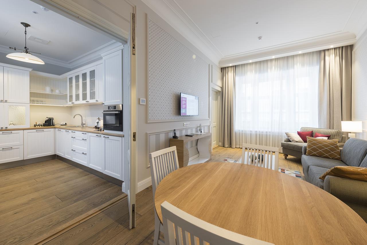 Lydia Hotel Tartu Buitenkant foto
