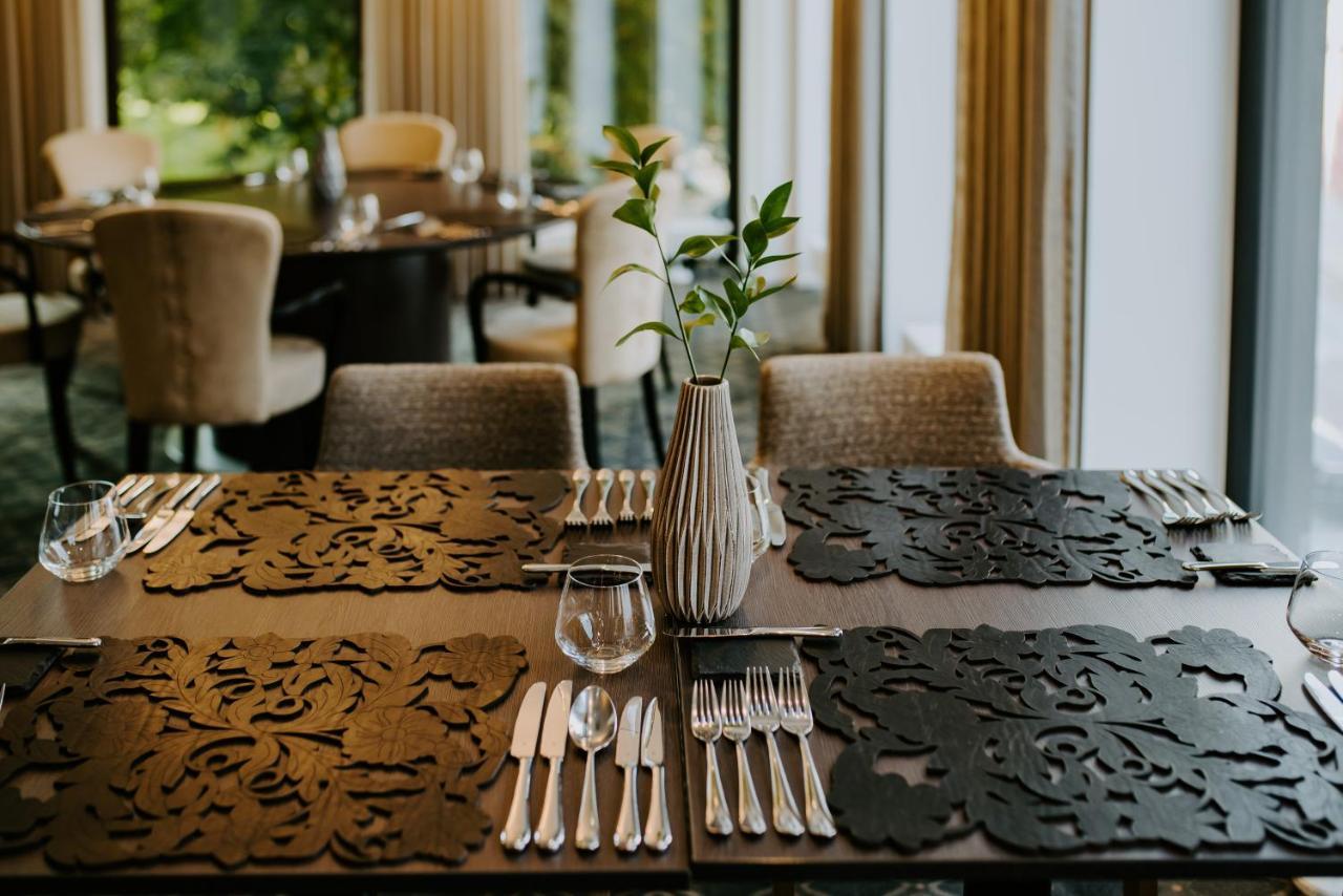 Lydia Hotel Tartu Buitenkant foto